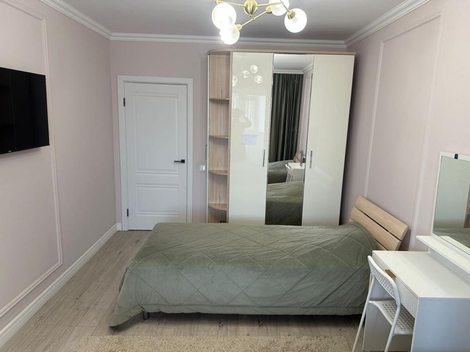 Продам 3 комн квартиру на Батысе