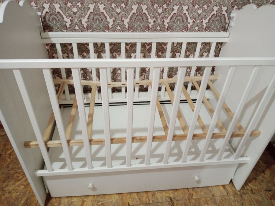 Манеж -кровать детский