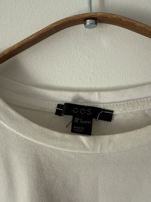 Rochie lejera cu plii si maneca scurta
