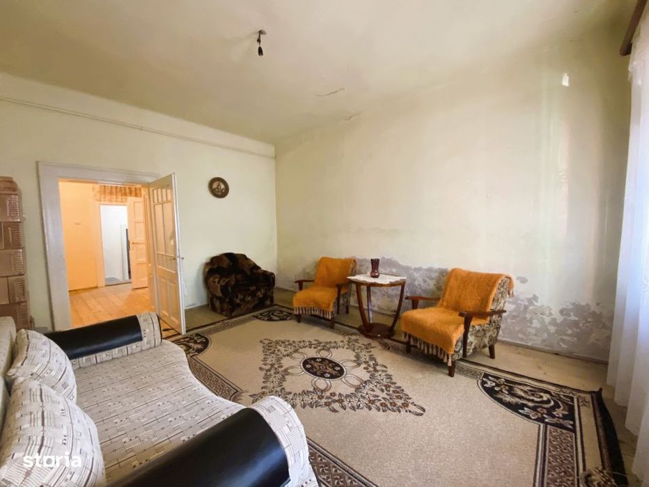 Apartament la casa 2 camere în Terezian