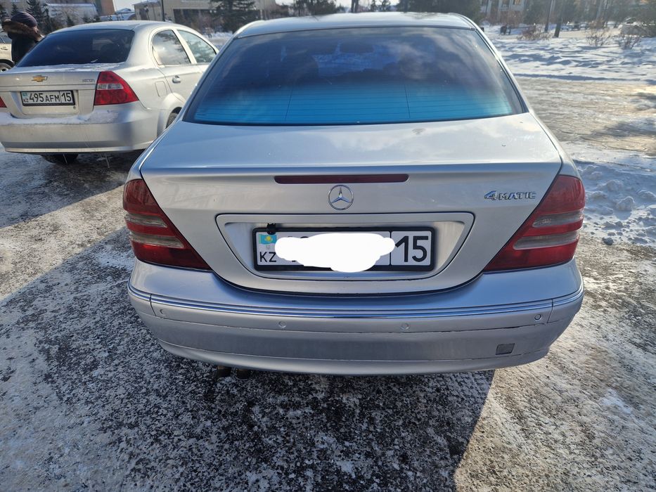 Мерседес 203 3.2