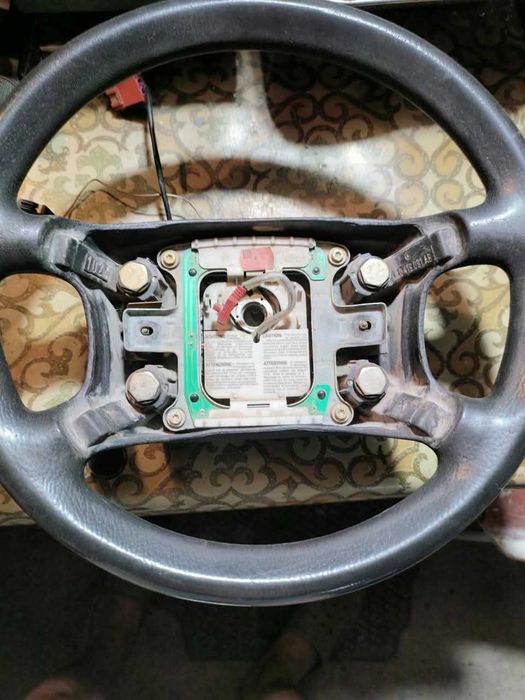 Автомобилбный руль Ауди А6С4