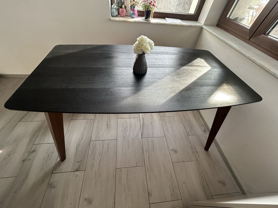 Masa bucatarie superba