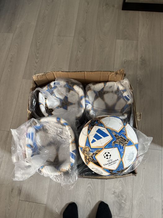 Minge Adidas UEFA Champions League -Originala– NOUĂ – FIFA Quality Pro