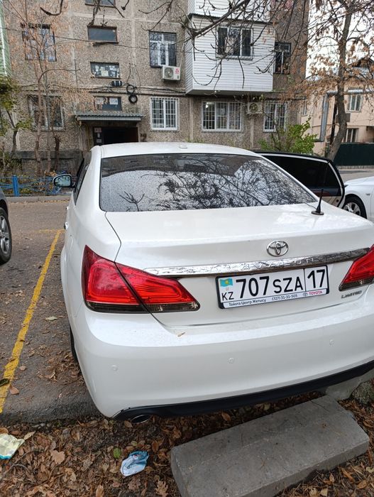 Продам автомобиль TOYOTA AVALON