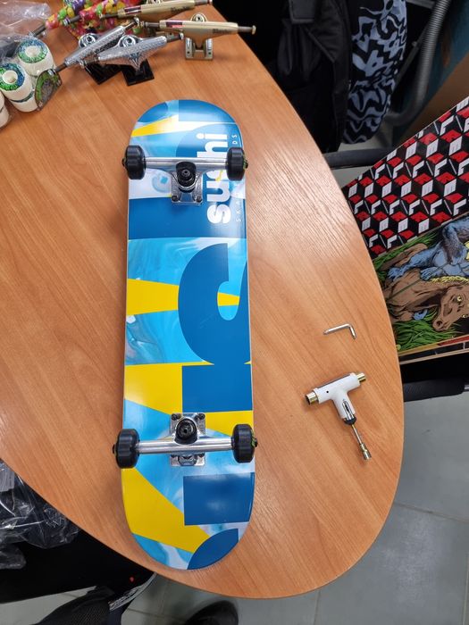 Най-ниска цена за професионален скейтборд 8.0