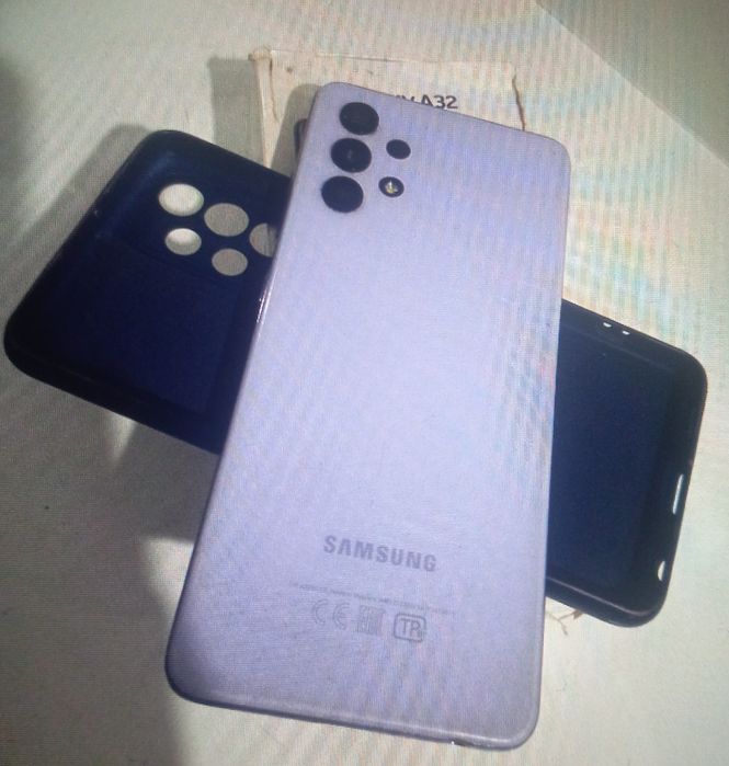 Продам Айфон 15 про мах