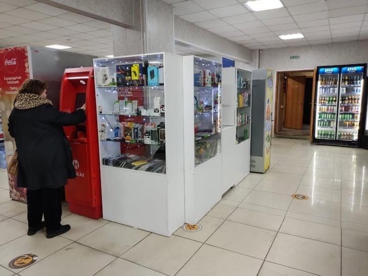 Продам витрину в идеальном состоянии!