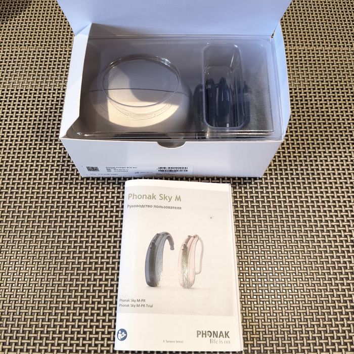 Продам слуховой аппарат Phonak Sky M