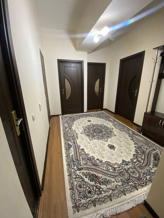 3 Xonali Kvartira sorchno sotiladi