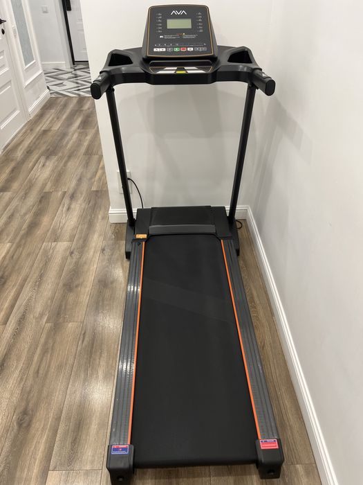 Беговая дорожка AVA