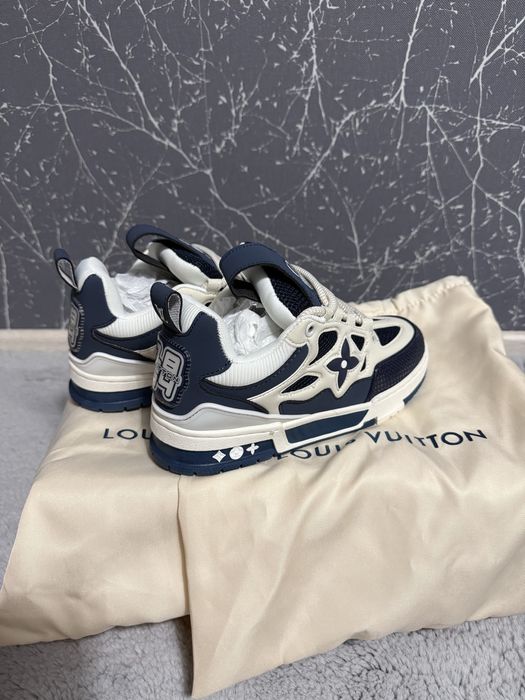 Louis Vouitton skate blue