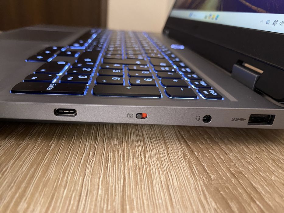 Лаптоп Lenovo LOQ Gaming