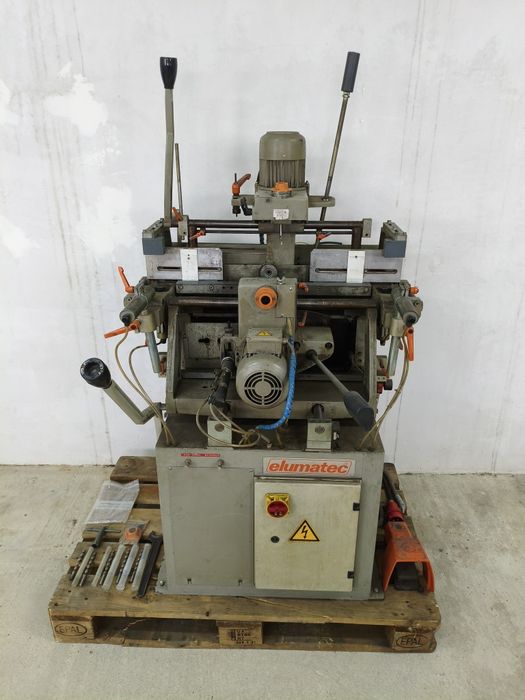 Двушпинделна копирфреза Elumatec - Германия за дограма