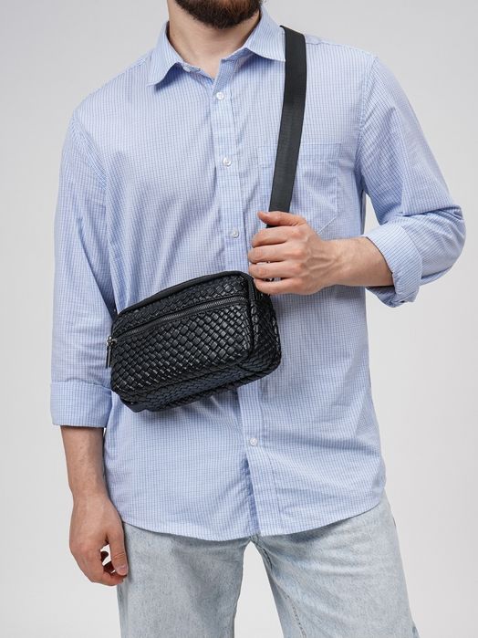 Универсальная мужская сумка барсетка - многосекционная.