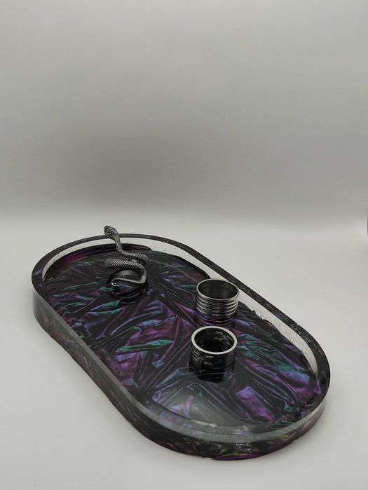 Поставка за бижута - ръчна изработка от епоксидна смола