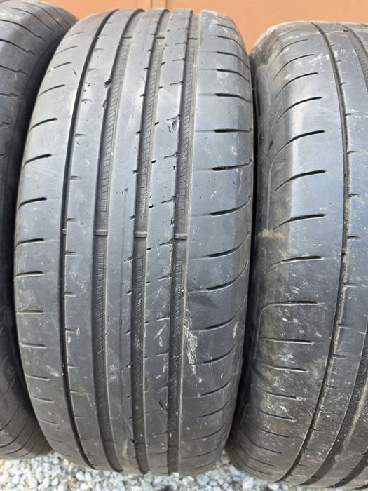 4 бр. летни гуми 235/65/18 GoodYear SUV DOT 2319 4-5 mm