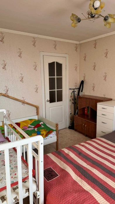 Продам 2 комн. кв. район Достык Мола
