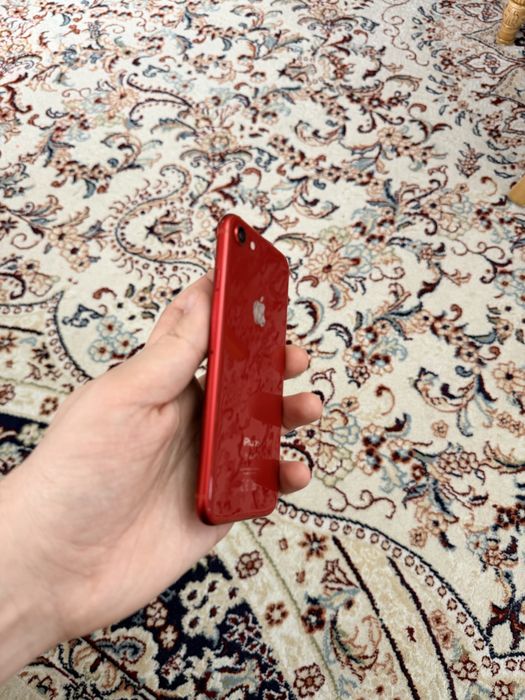 IPhone 8 64Gb Red - В идеальном состоянии