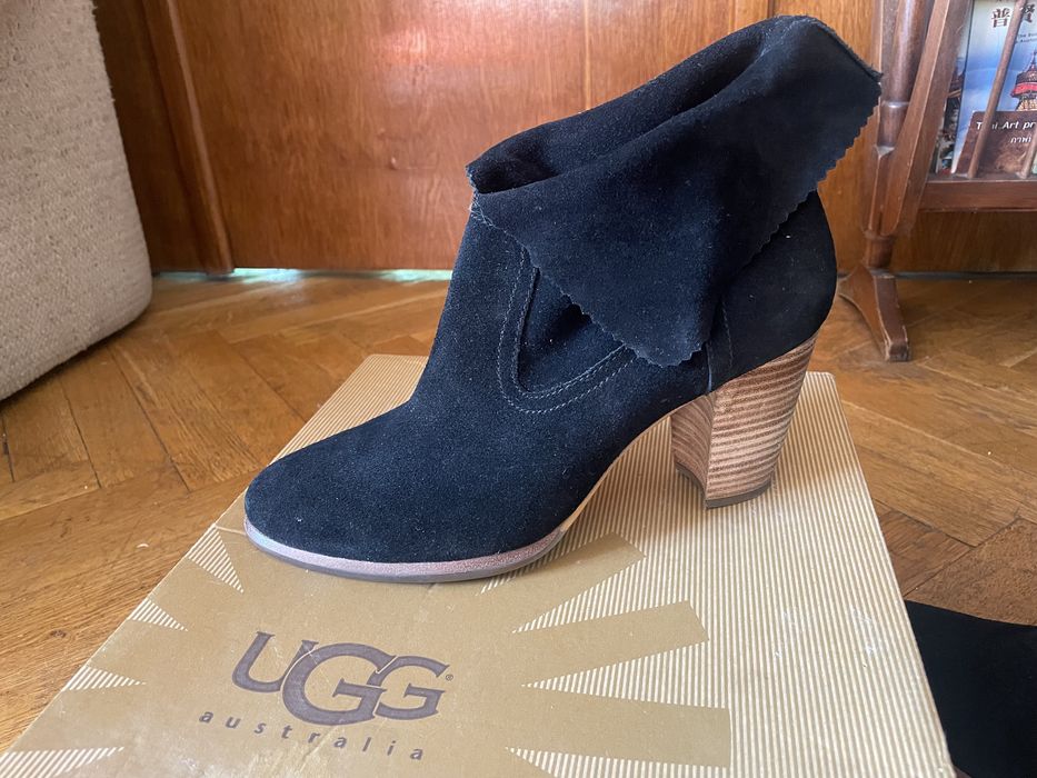 Ghete UGG marimea 40