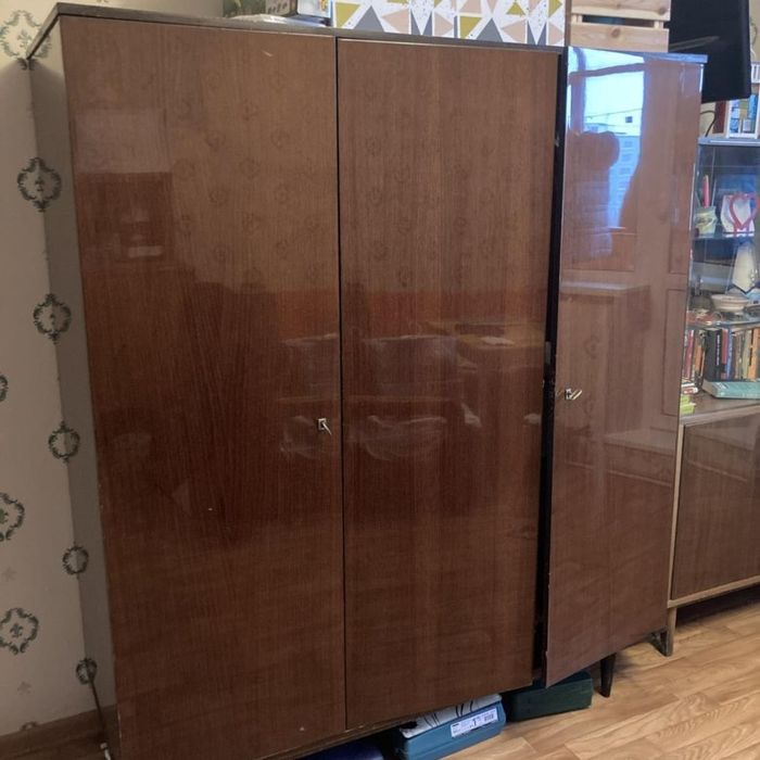 Шифоньер советский