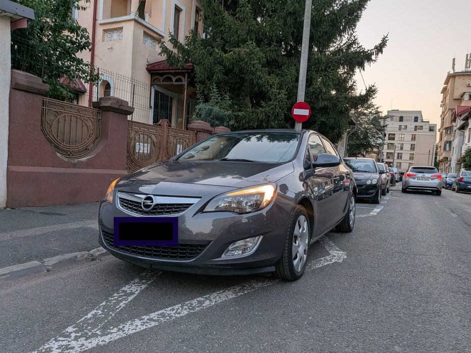 OPEL Astra