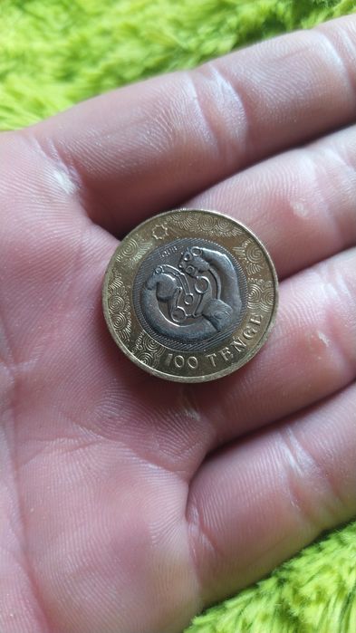 Продам юбилейную монету