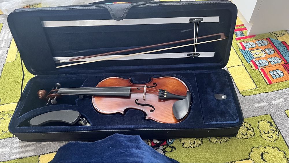 Продам новую скрипку