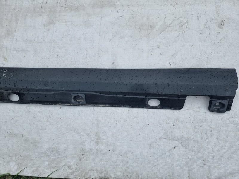 Prag stanga Mercedes S-Class W221 a2216900340