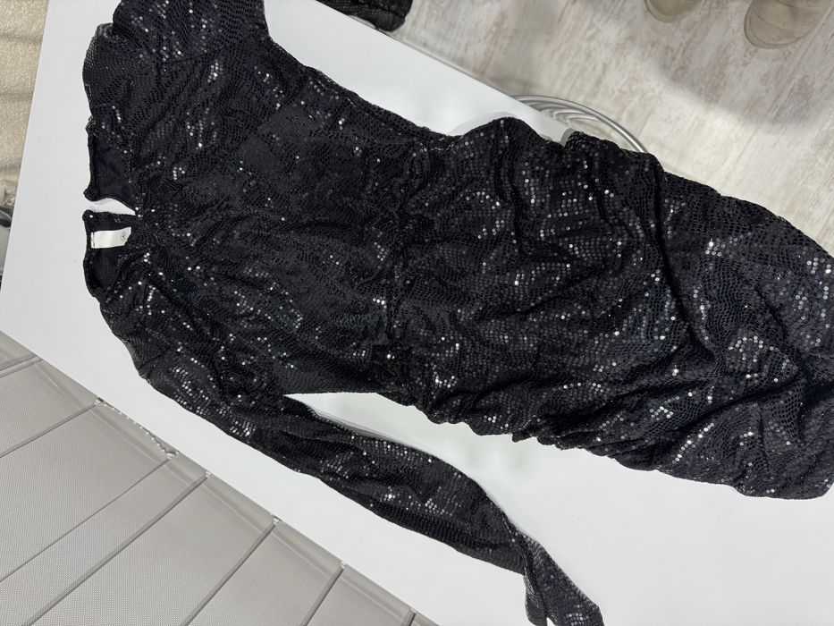 Дамски официални рокли