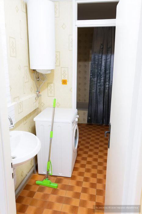 Тристаен апартамент в района на кв. Христо Смирненски