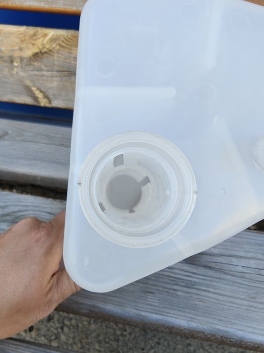 Лада, расширительный бачок