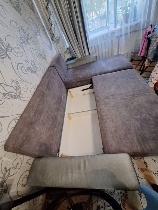 Продам диван б/у