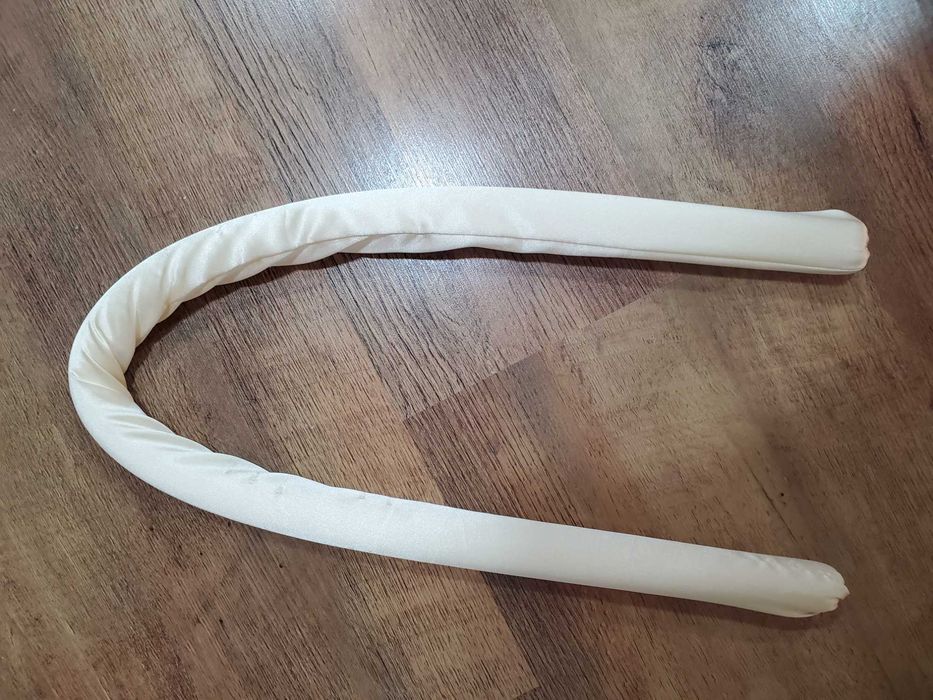 Продавам сатенен ролер за къдрици