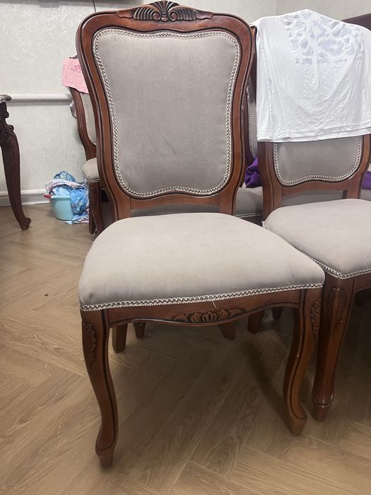 Продам стол со стульями