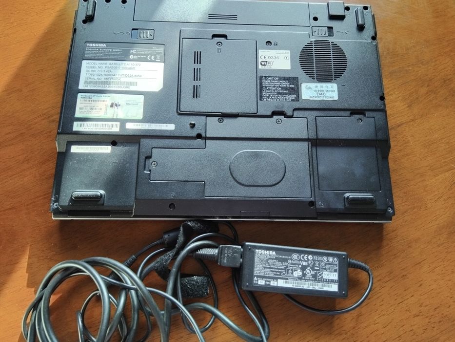 Лаптоп Toshiba Satelite, работещ