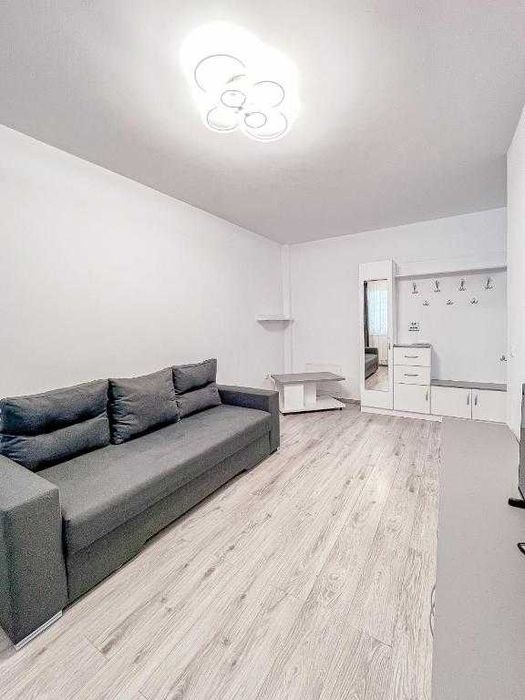 Inchiriez apartament 2 camere zona centrala, mobilat si utilat