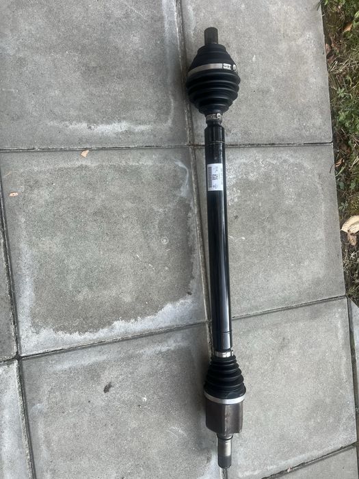 Полуоска Октавия 4