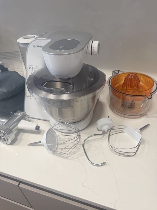 Продам кухонный комбайн