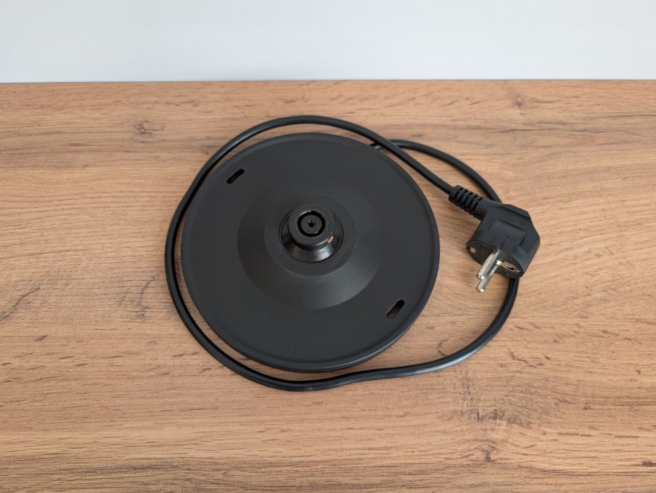 Электрический чайник 1.7л Evolution KP17221