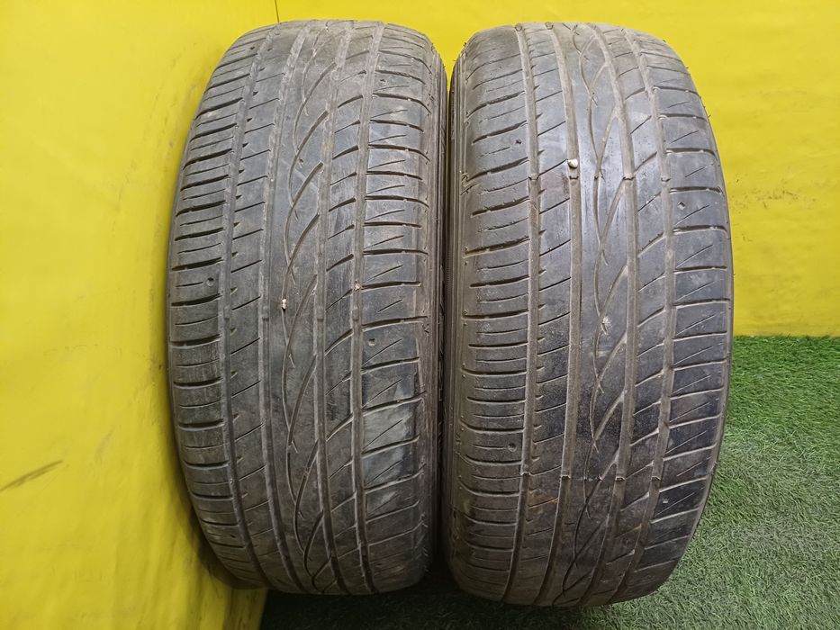 Шины 225/60 R16 Falken пара.