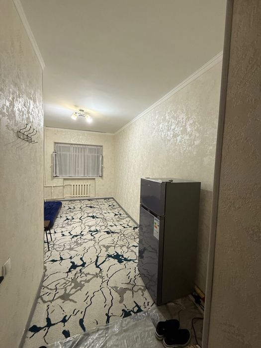 Olmos metro yaqinida sobiq yotoqxona yevroremontli kvartira sotiladi