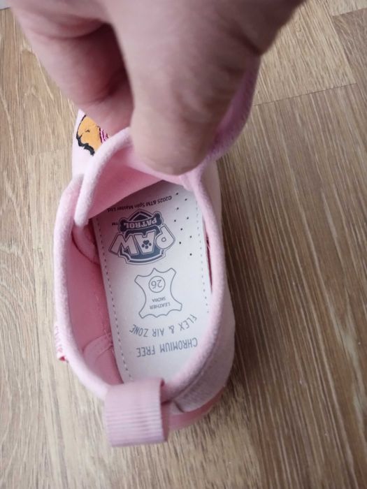 Papuci fete pentru gradinita marime 26 noi cu eticheta
