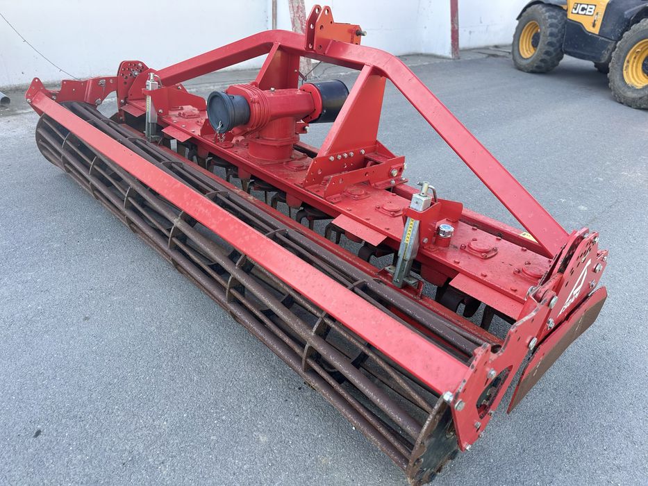 Freza Grapa rotativă AGRAM RA3002  3.5m