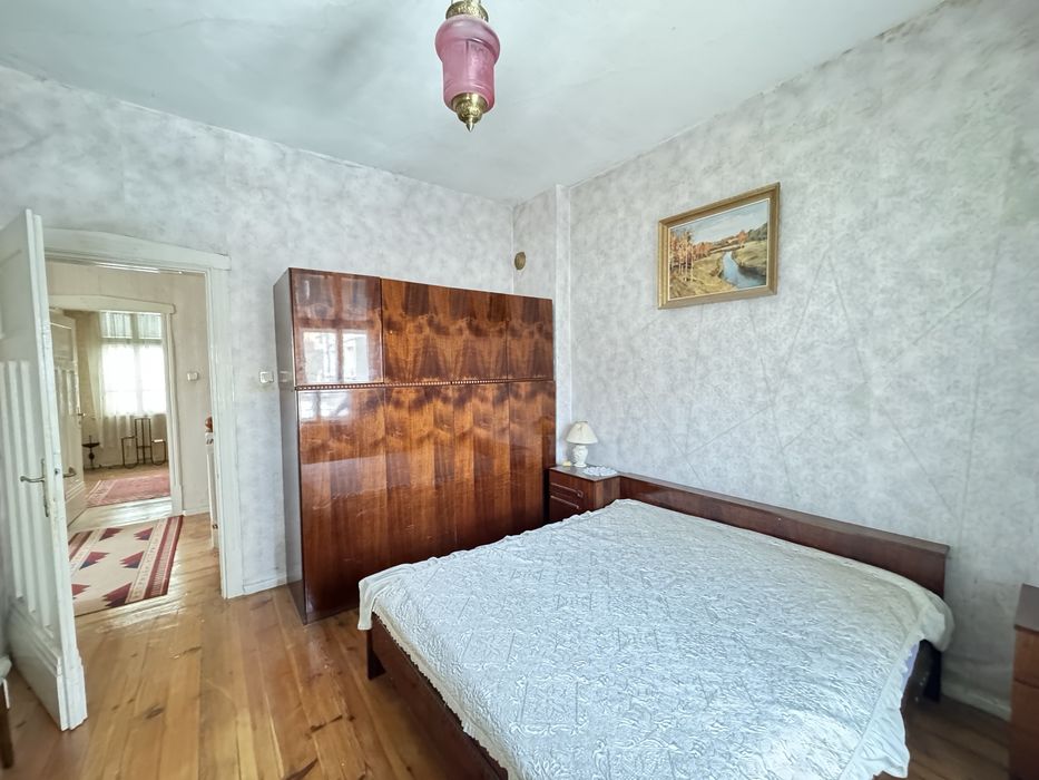 Продава се Етаж от къща в Русе, Дружба 1 - 118 кв.м за 584 €/кв.м - Снимка #7