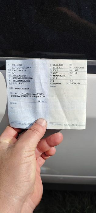 Vând Land Rover Freelander