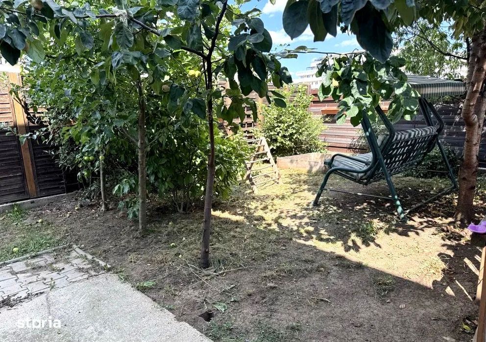 Duplex 120 mp, 4 camere, garaj si curte generoasa – Urusagului