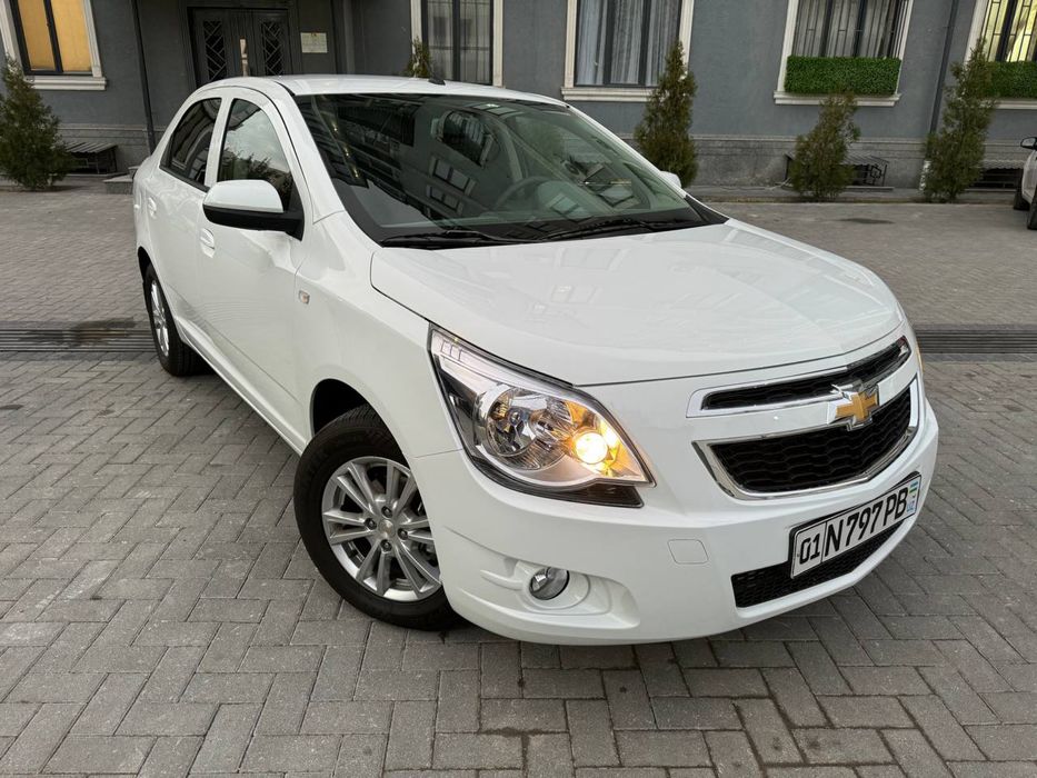 Cobalt White Oq Avtomat