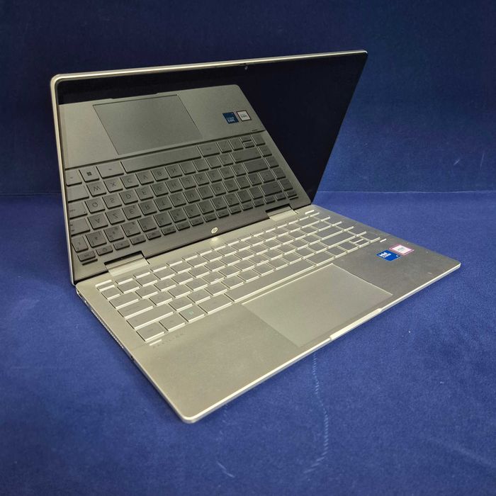 Laptop HP 2 in 1 ( B33646.1/ Ag28 Doi Baieti ) Garantie 2 ani ! Iasi ...