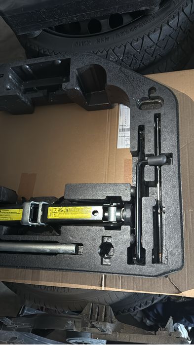 Kit roata rezerva  audi a4 b8 b8.5 b9